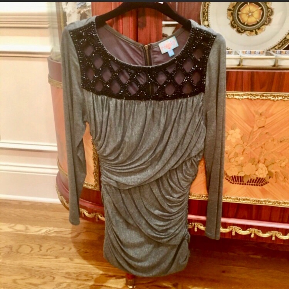 Tracy Reese Beaded Ruched Gray Long sleeve Top sz.M